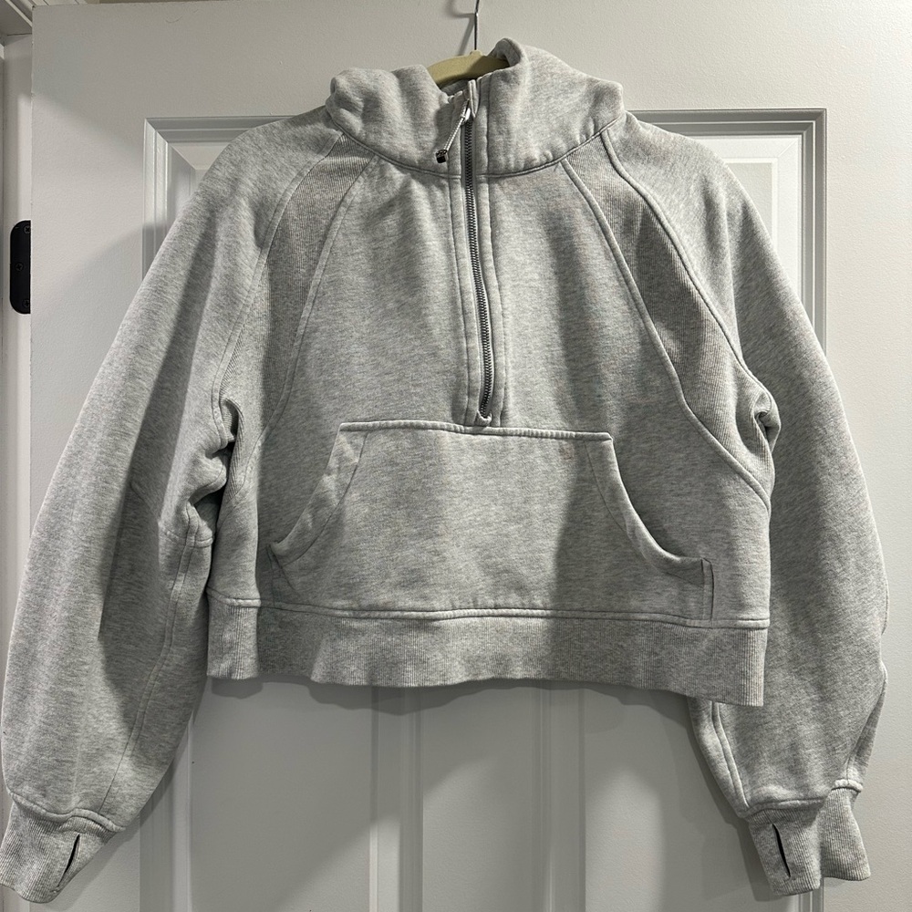 Lululemon cropped Scuba Hoodie - Gray